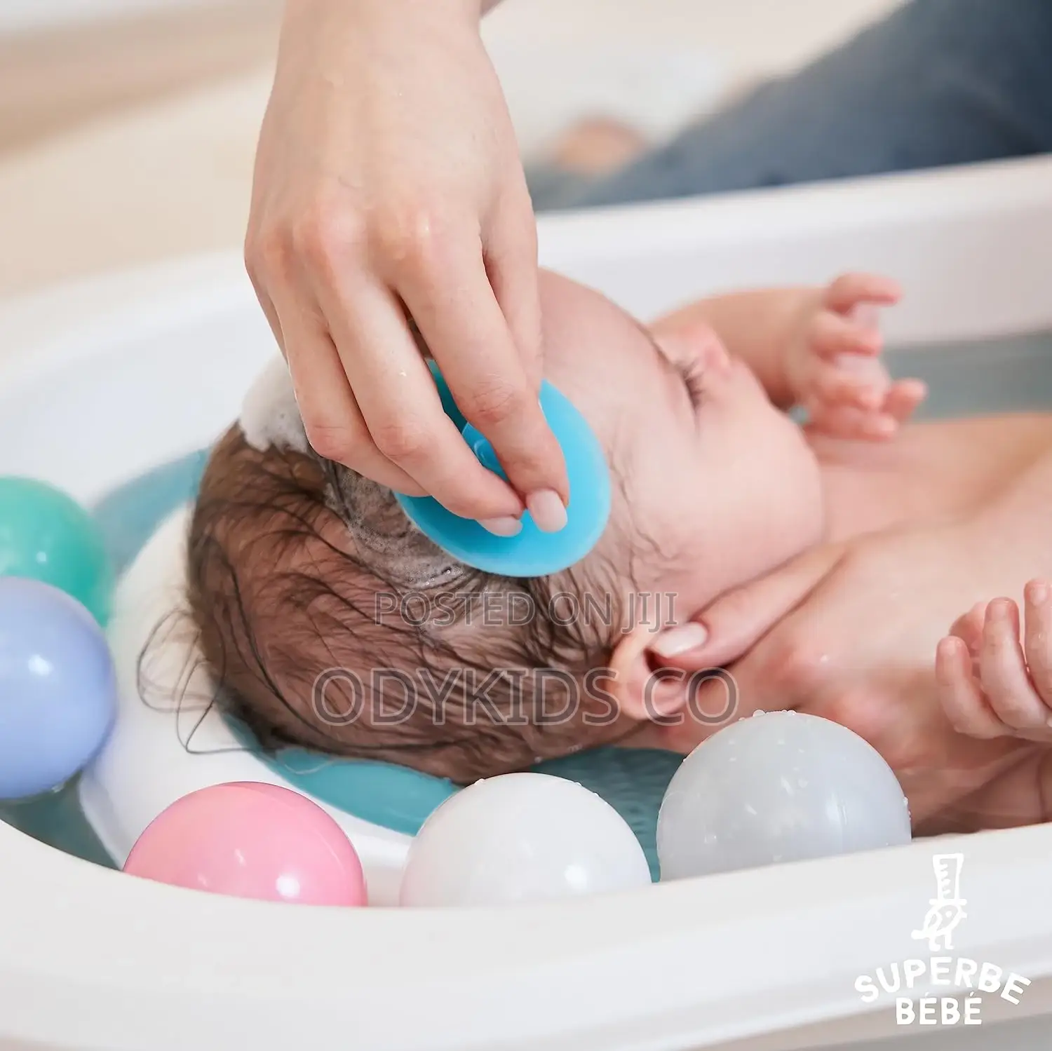 Top Quality Foldable Baby Bath With Bath Seat