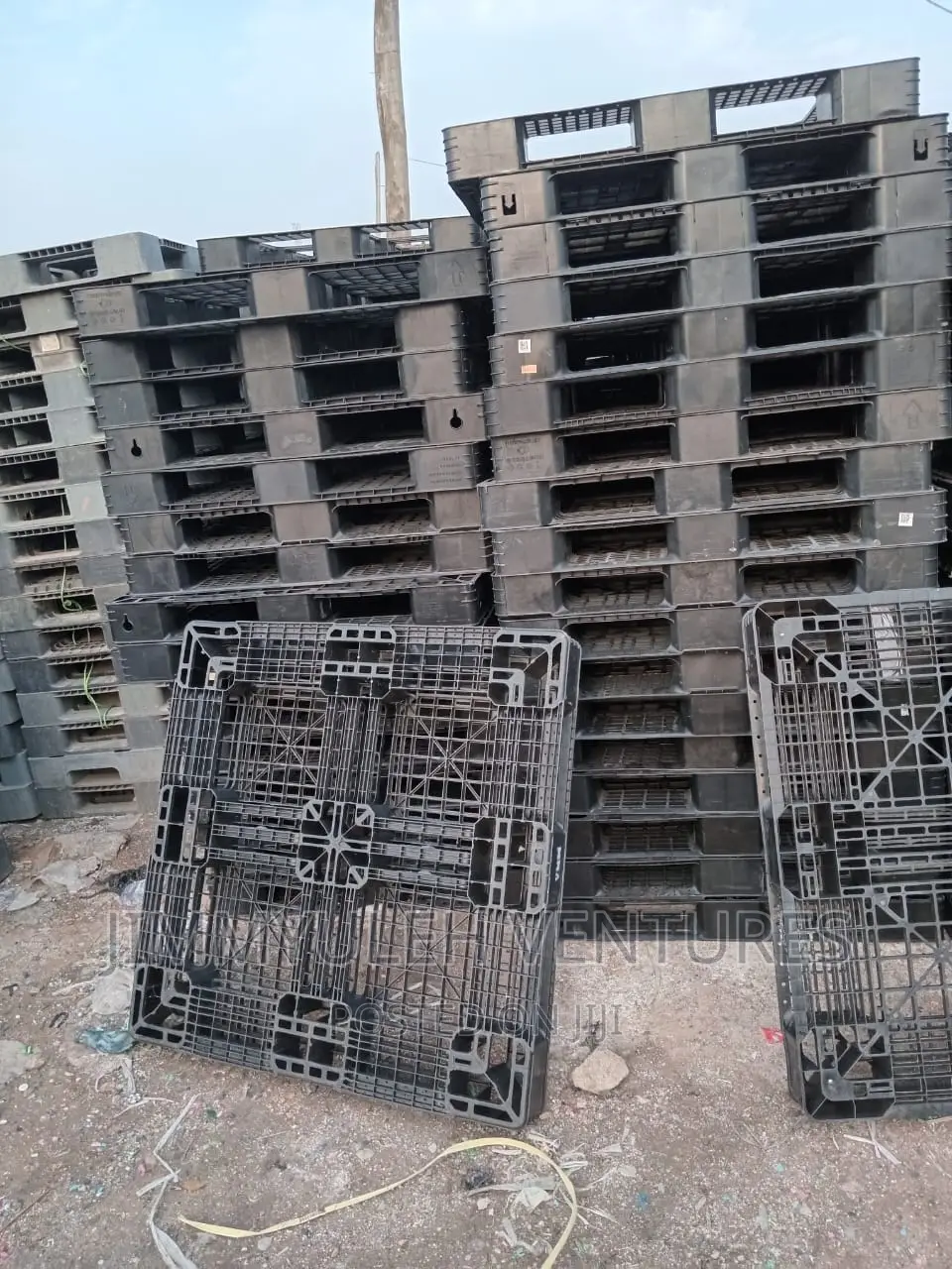 Medium Duty Rubber Pallets