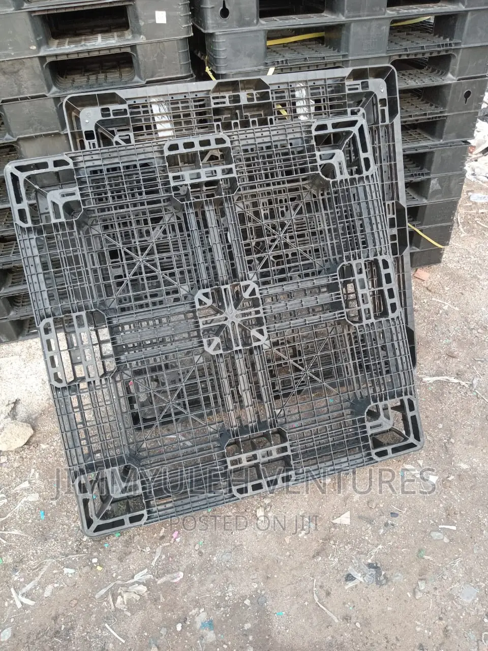 Strong Rubber Pallets