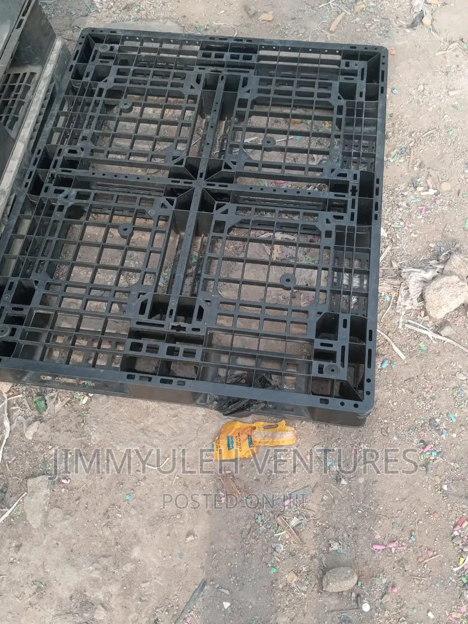 Forklift/Pallets Truck Accessible