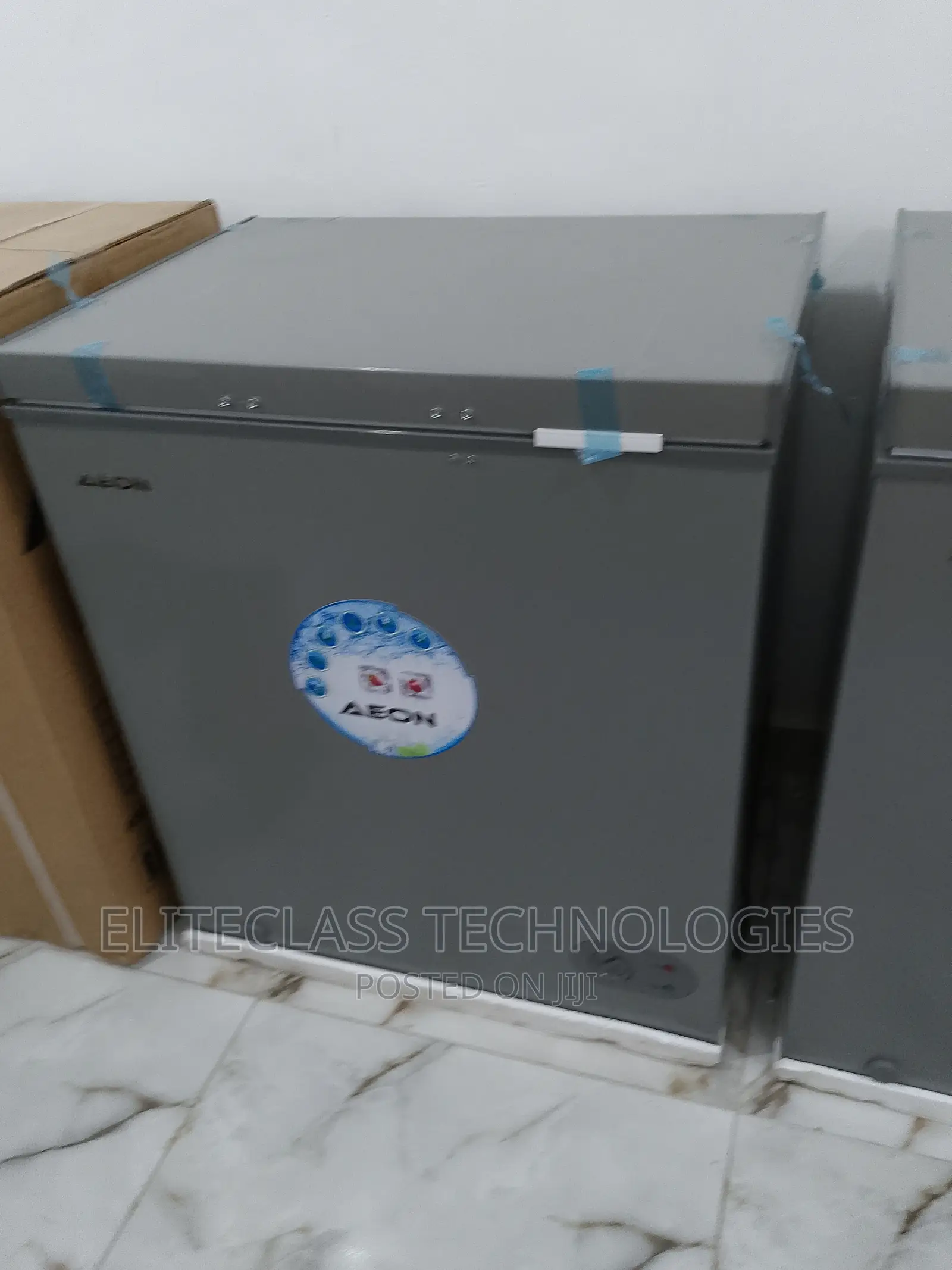 Compact and Affordable Aeon 147L Chest Freezer Acf150gk