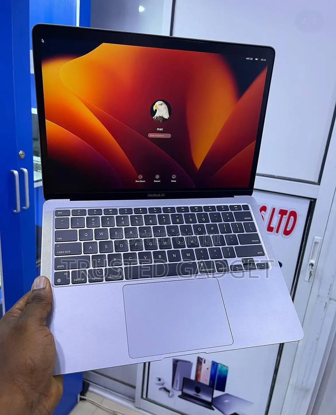 Laptop Apple MacBook Air 2020 8GB Intel Core I5 SSD 256GB