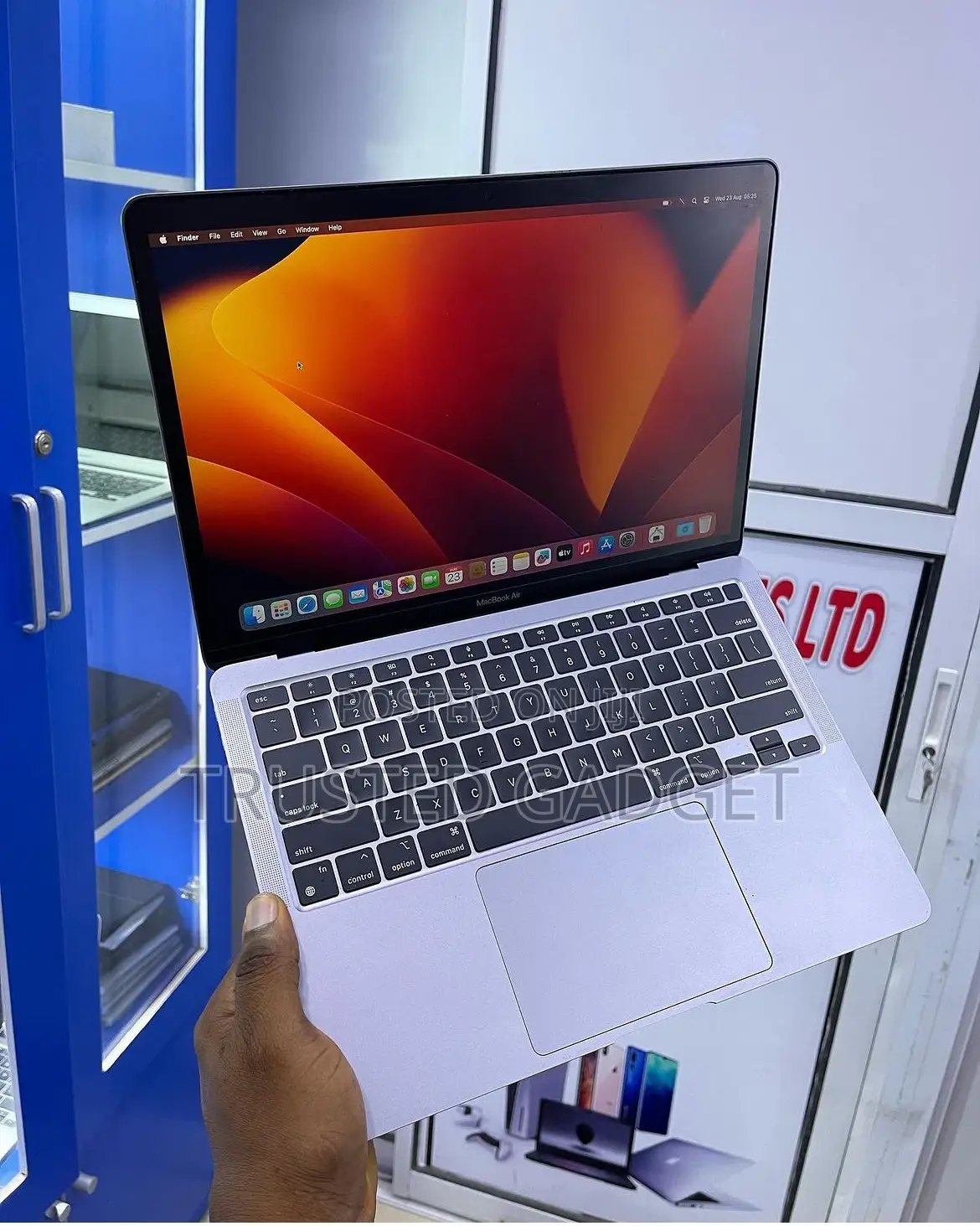 Laptop Apple MacBook Air 2020 8GB Intel Core I5 SSD 256GB