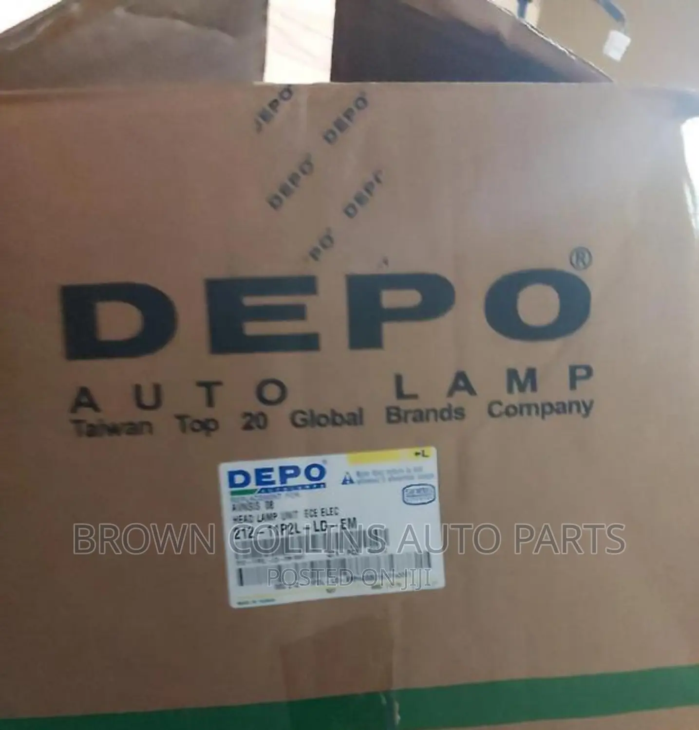 Toyota Avensis 2008 to 2011 Headlamp Original Depo