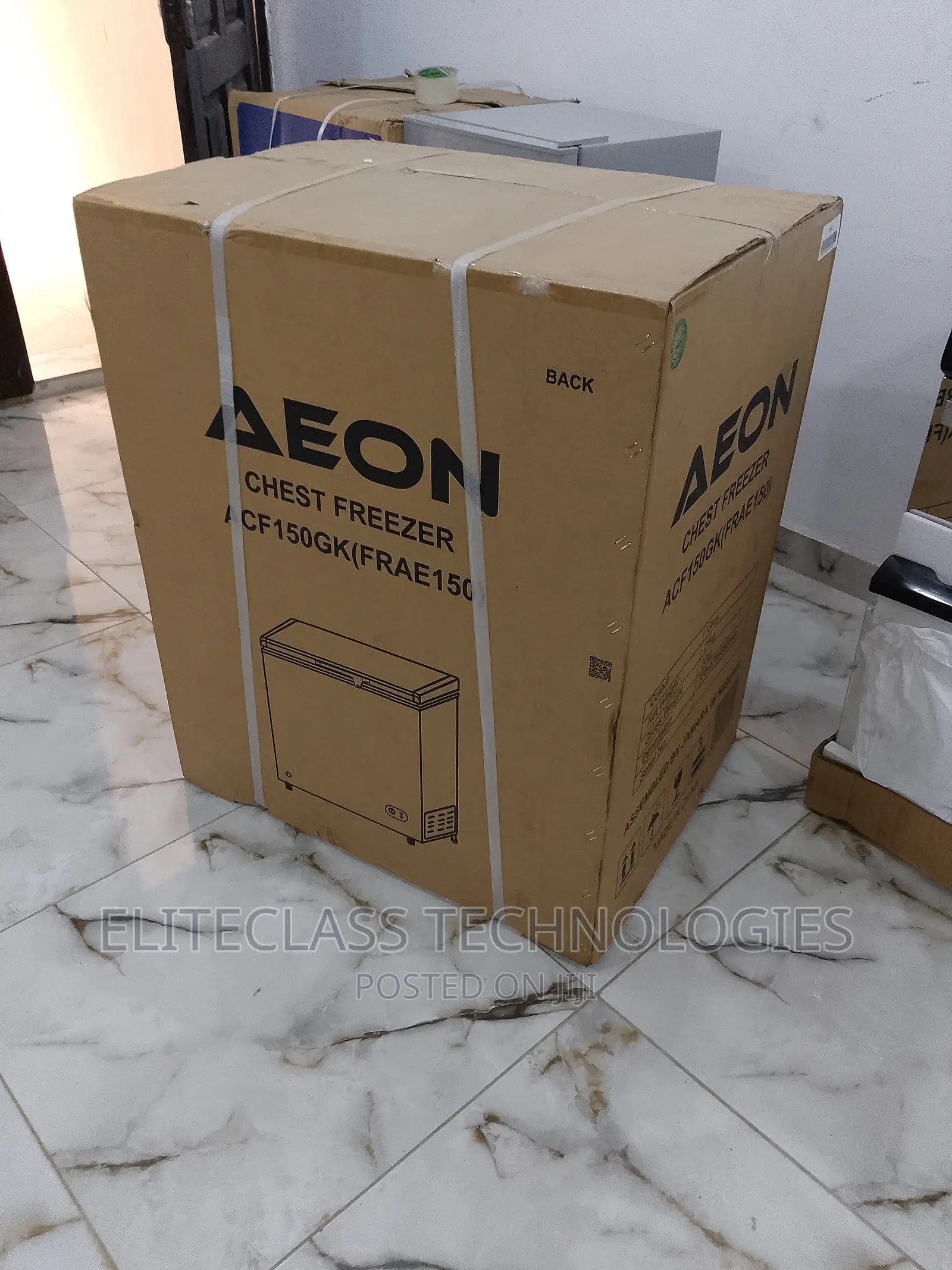 Easy to Use Aeon 147L Chest Freezer ACF-150GK