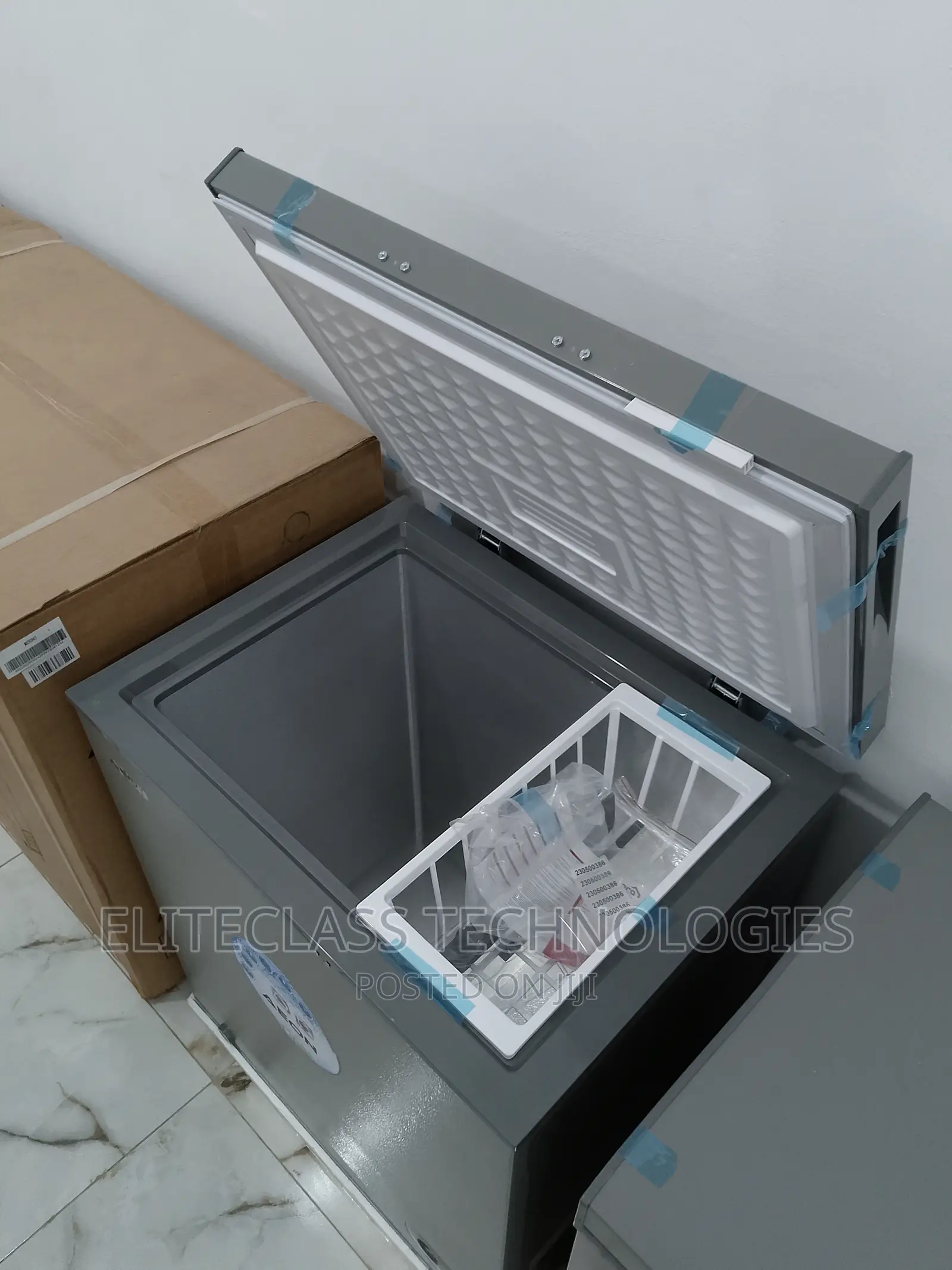 Aeon Smart ACF150GK 147litre Chest Freezer