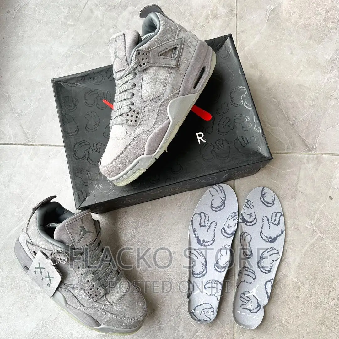 High Quality Air Jordan 4 Retro Kaws Cool Grey Sneakers