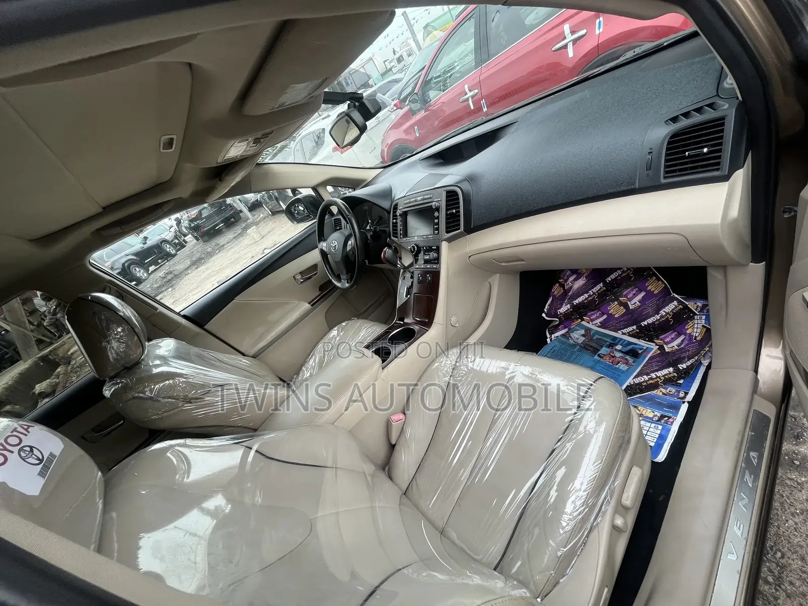 Toyota Venza V6 AWD 2011 Brown