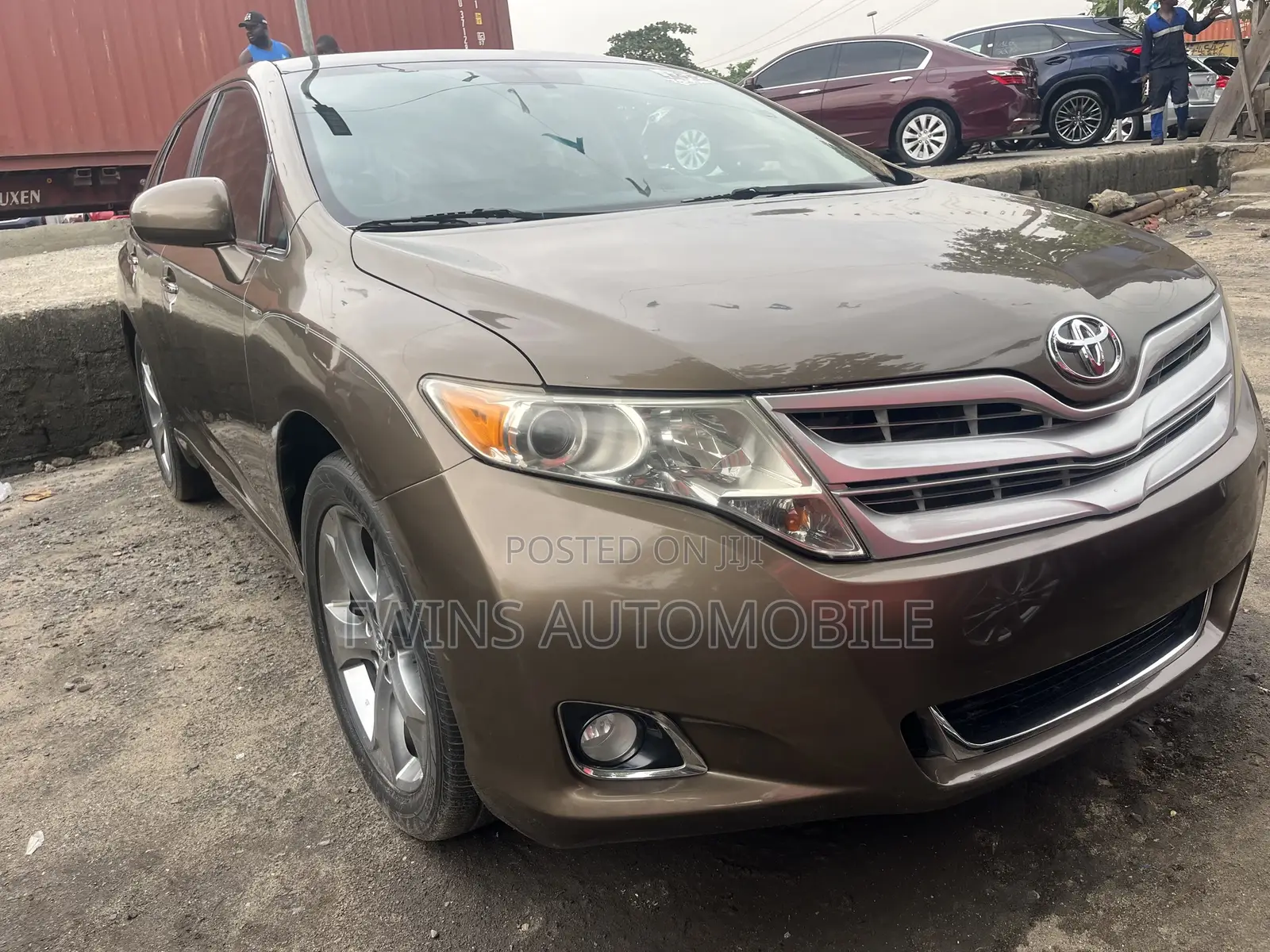 Toyota Venza V6 AWD 2011 Brown