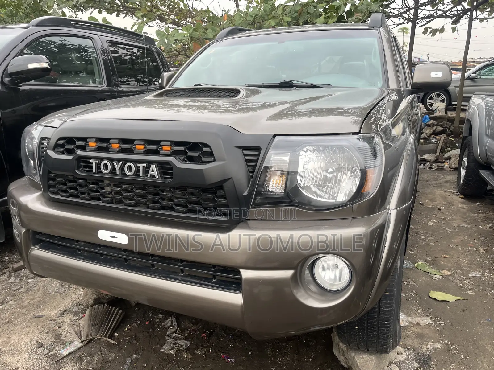 Toyota Tacoma Double Cab V6 2011 Gray