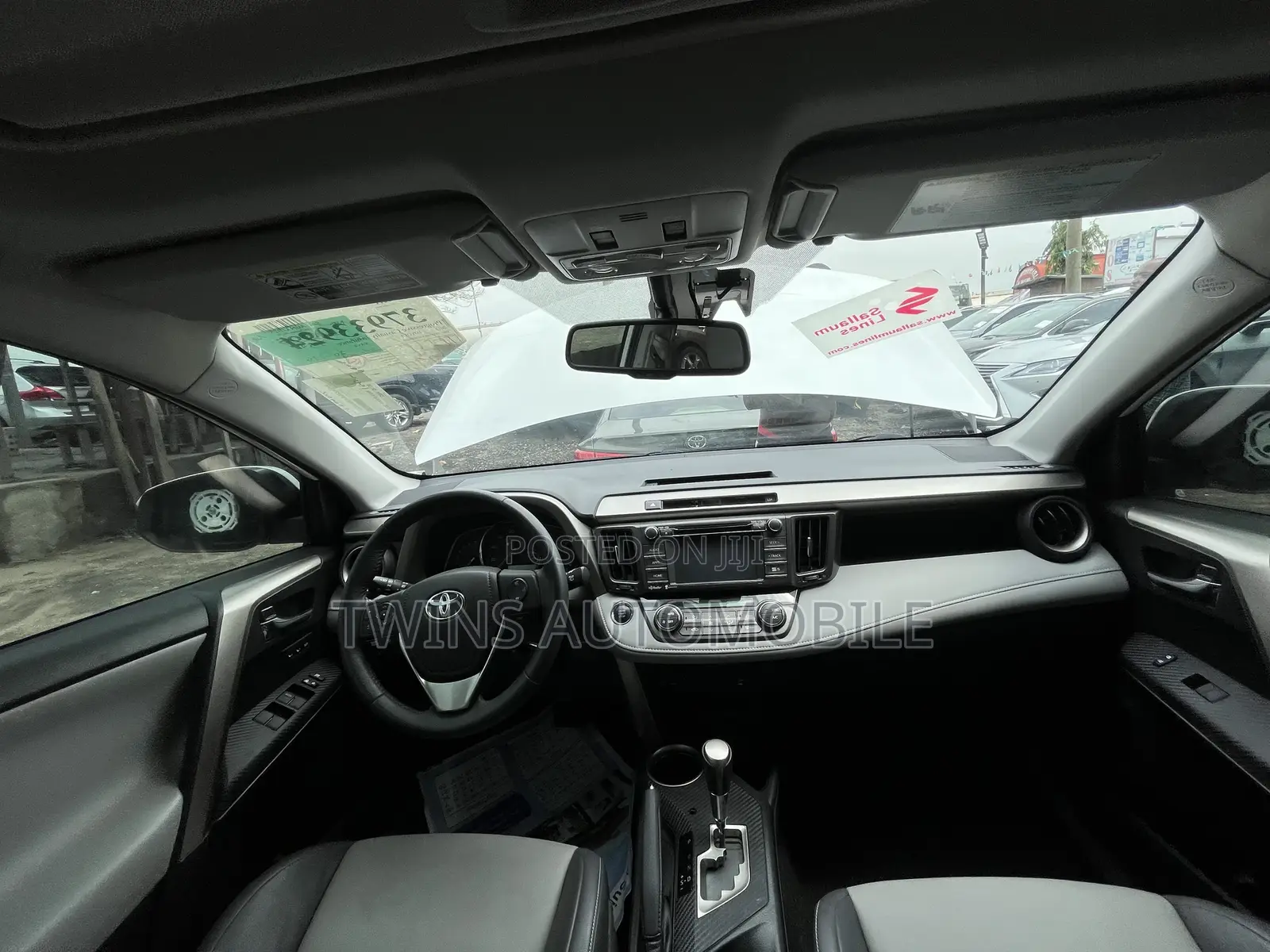 Toyota RAV4 2015 White