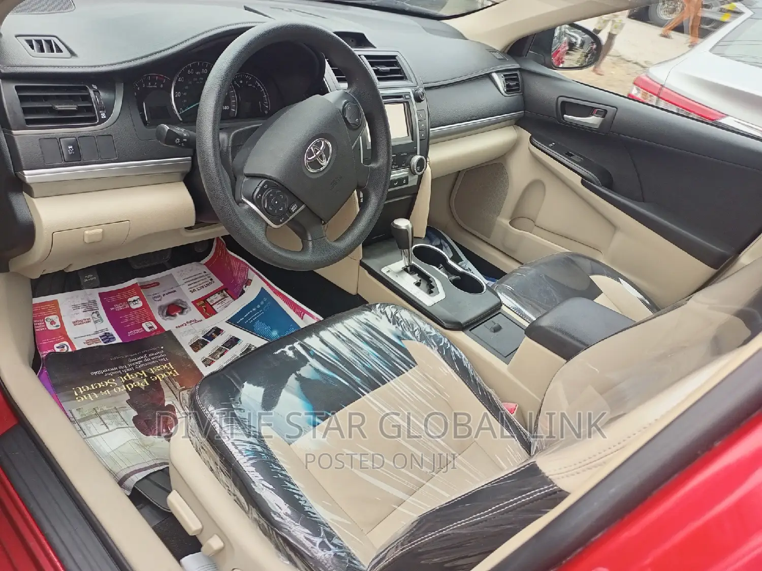 Toyota Camry LE 4dr Sedan (2.5L 4cyl 6A) 2013 Red