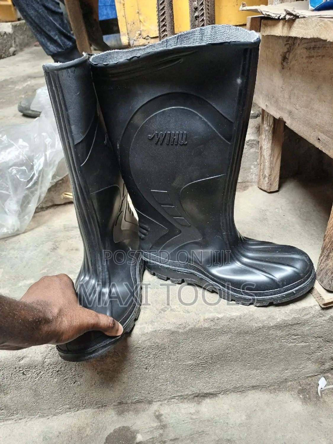 Black Rain Boot Wihu