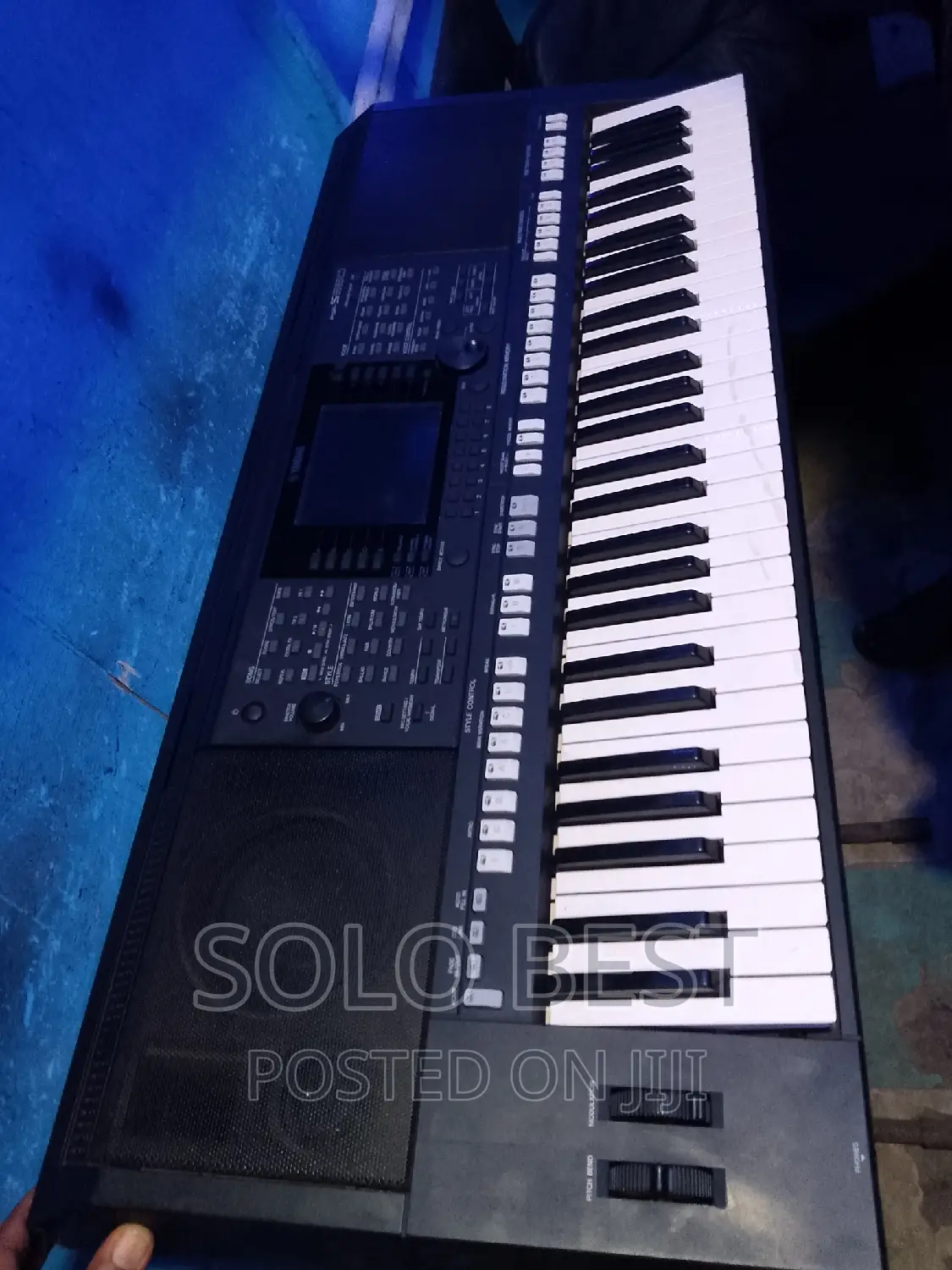 Yamaha Model PSR 950