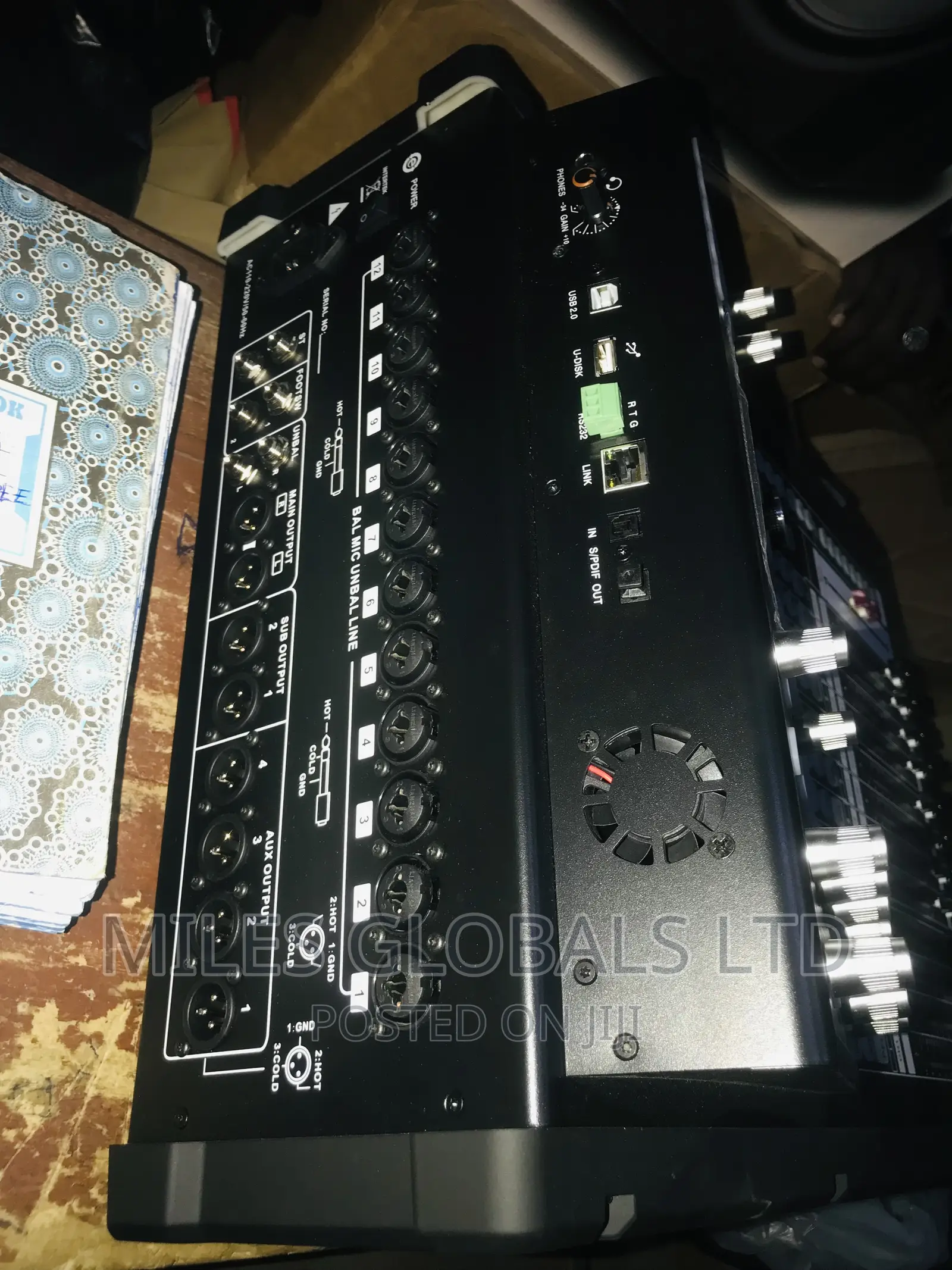 Phonic 16channel Digital Mixer T16