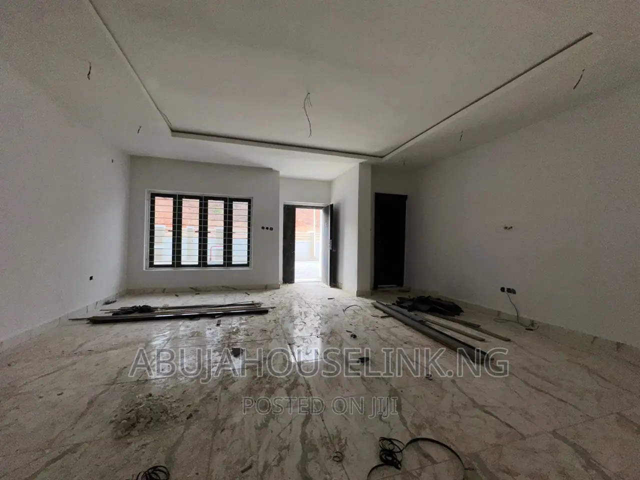4bdrm Duplex in Guzape Main Abuja for sale