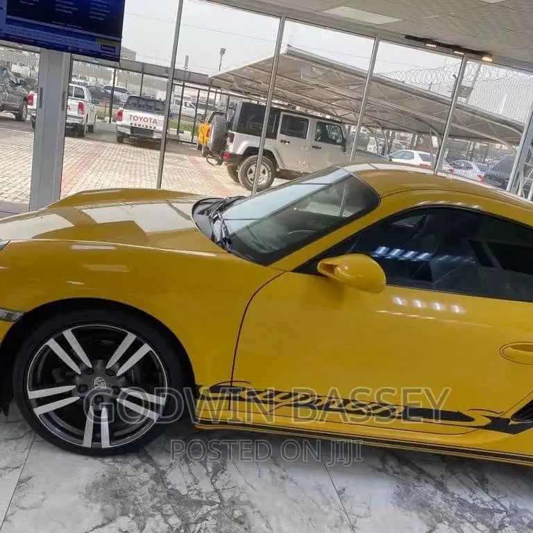 Porsche Cayman Available for Hire and Rental