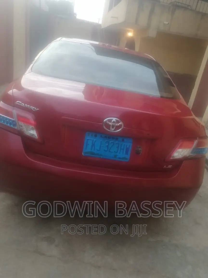 Toyota Camry Available on Self Drive Hire.