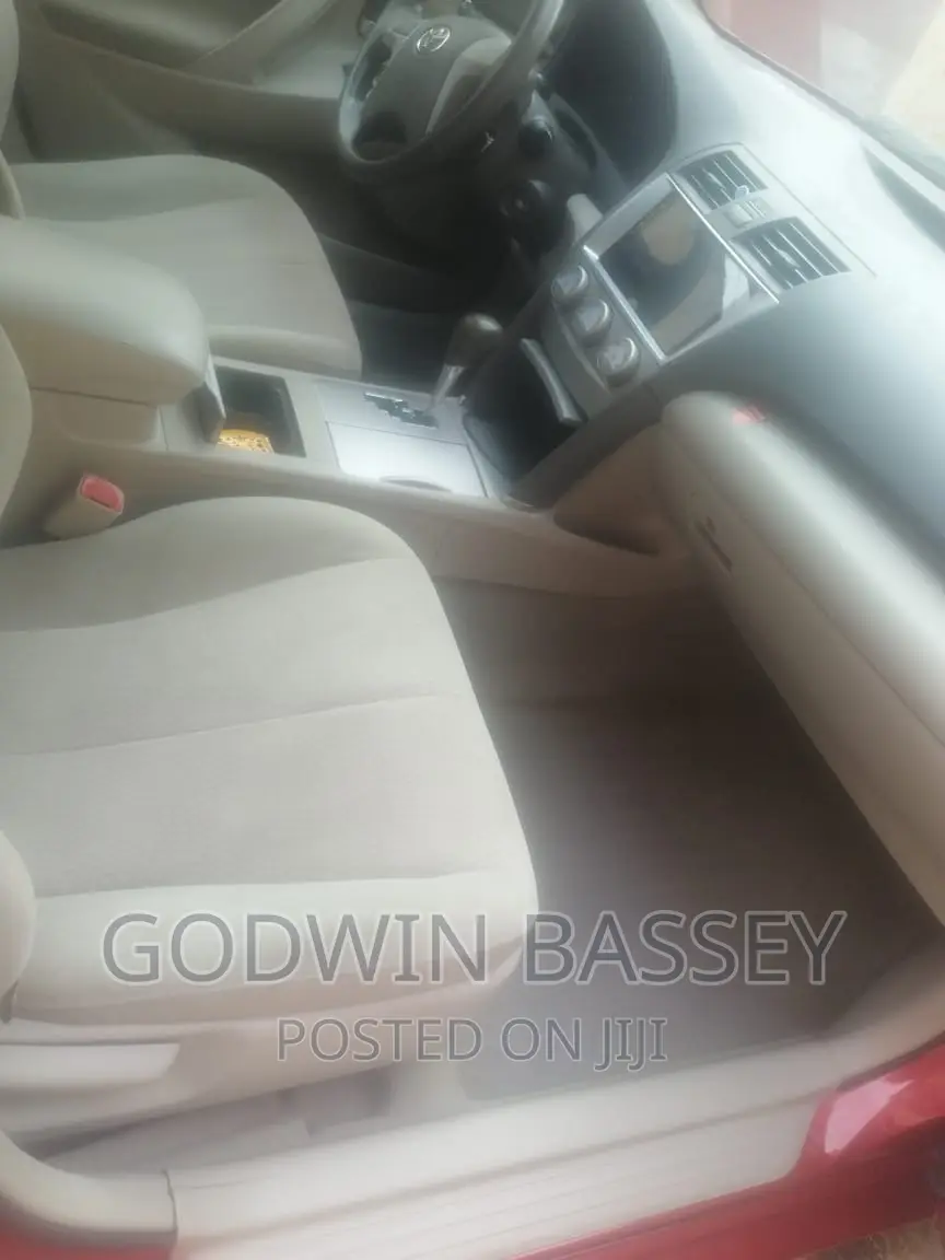 Toyota Camry Available on Self Drive Hire.