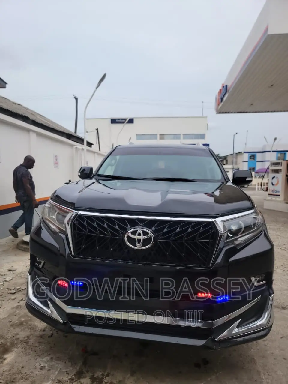 Toyota Prado and Landcruiser SUV Available for Hire