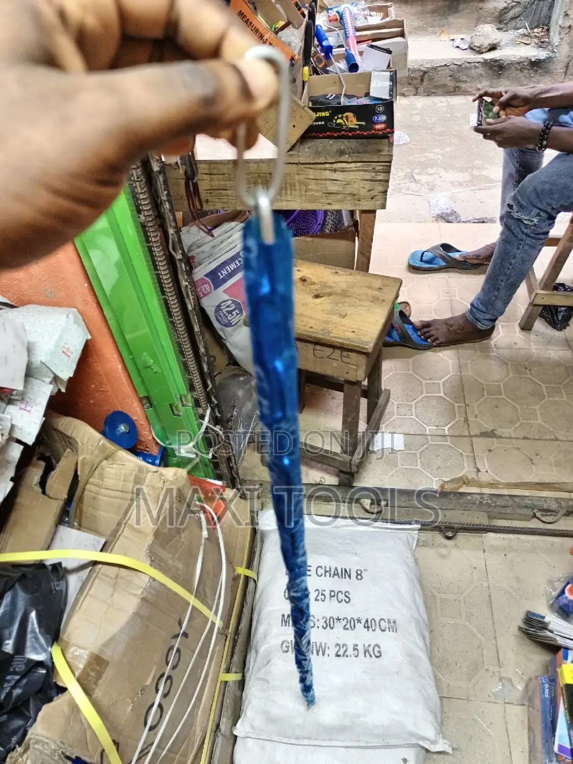 Chain 8 Inches Blue