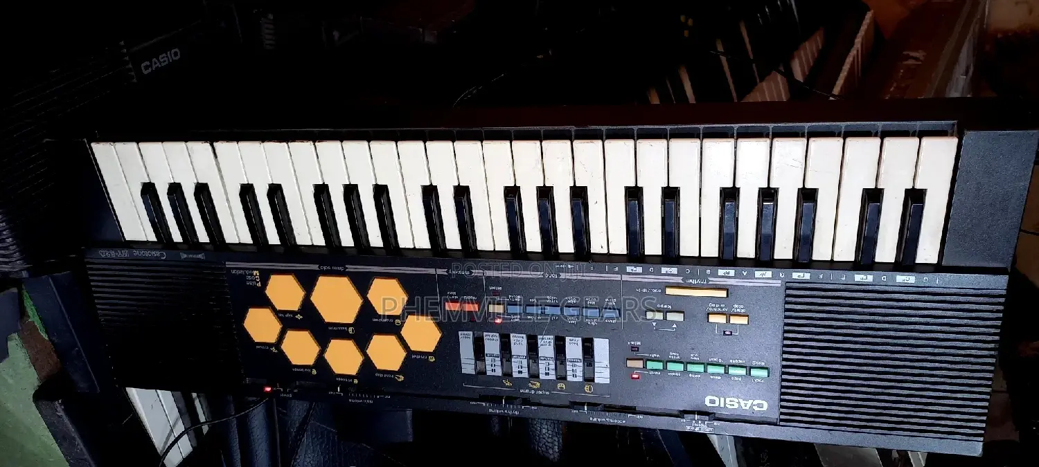 Neat Uk Used Children Piano