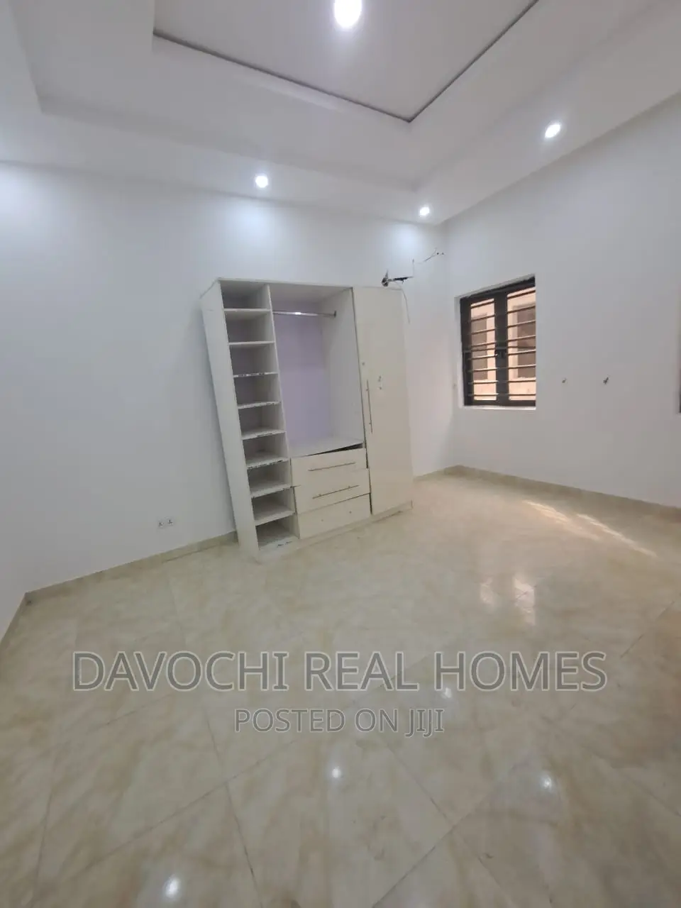 4bdrm Duplex in Jakande Osapa, Lekki for rent