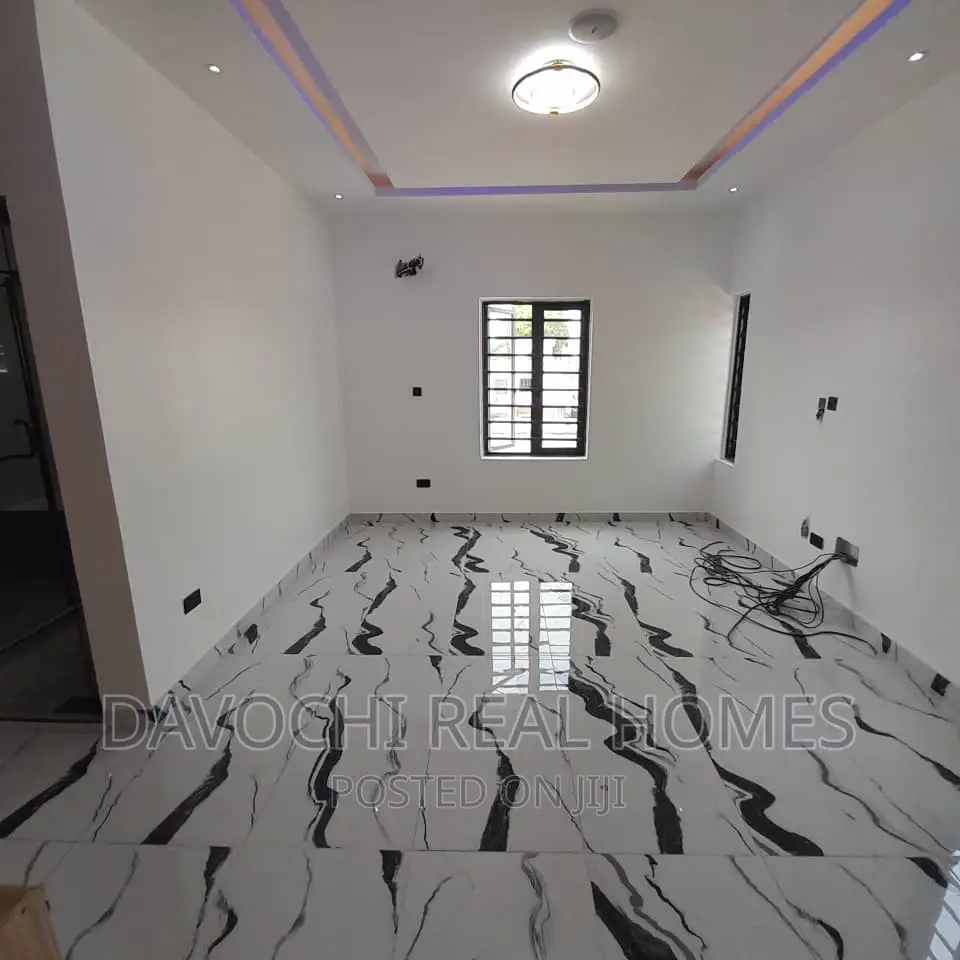 4bdrm Duplex in Ikate, Lekki for rent