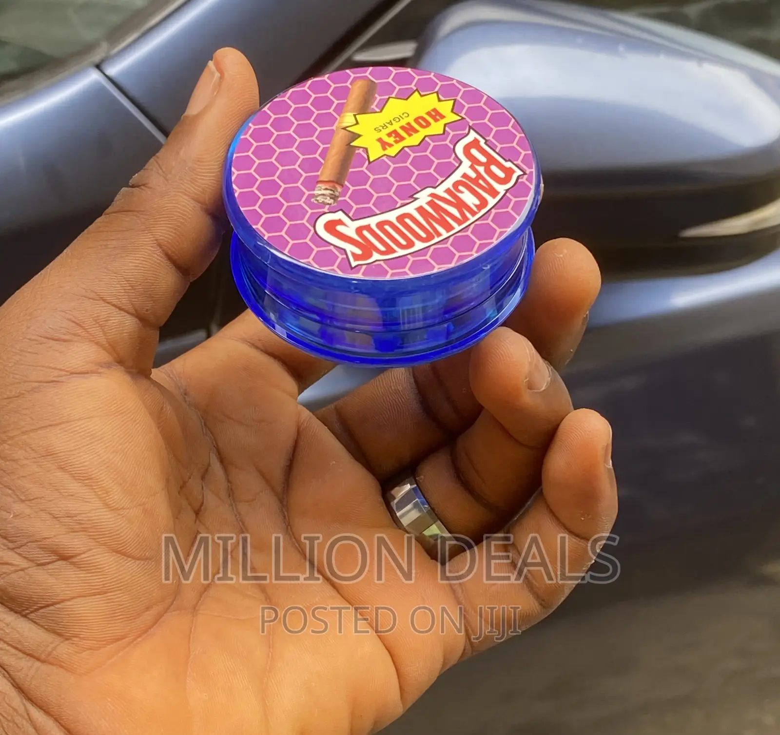 Stylish Portable See Through Plastic Grinder Crusher