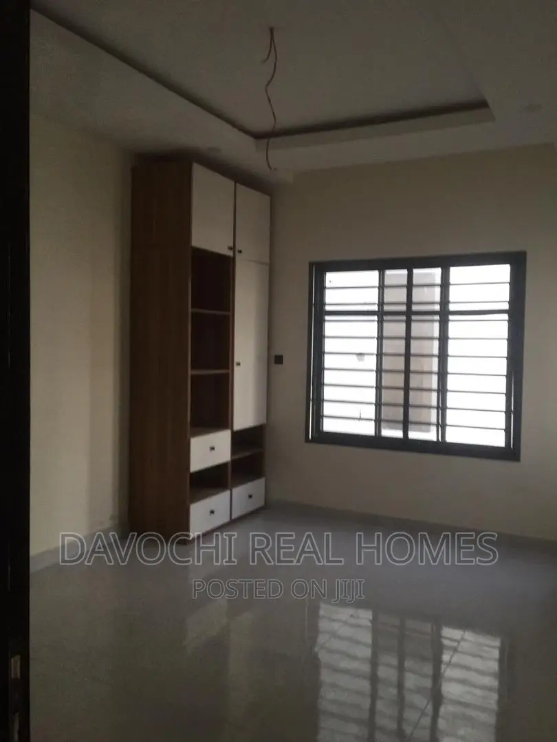 4bdrm Duplex in Ikate-Lekki for rent