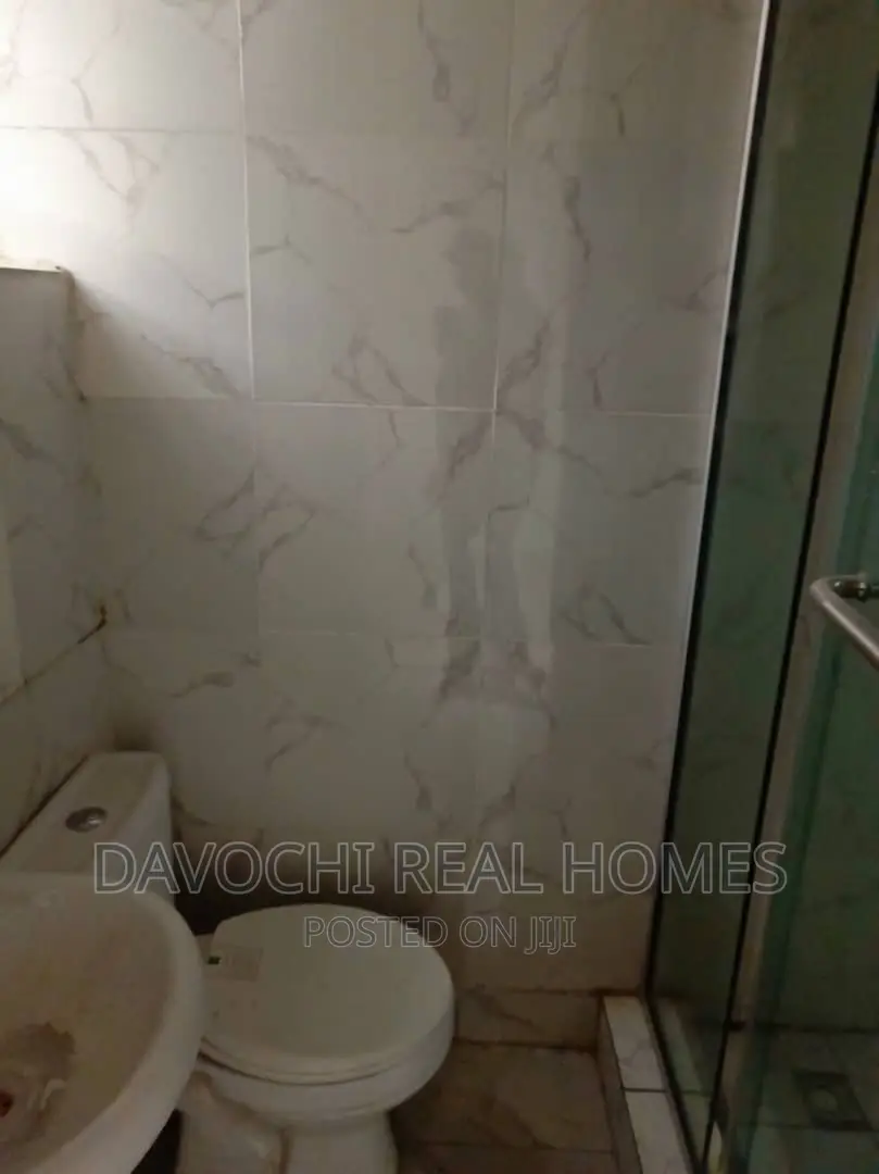 4bdrm Duplex in Immediately After, Lekki for rent
