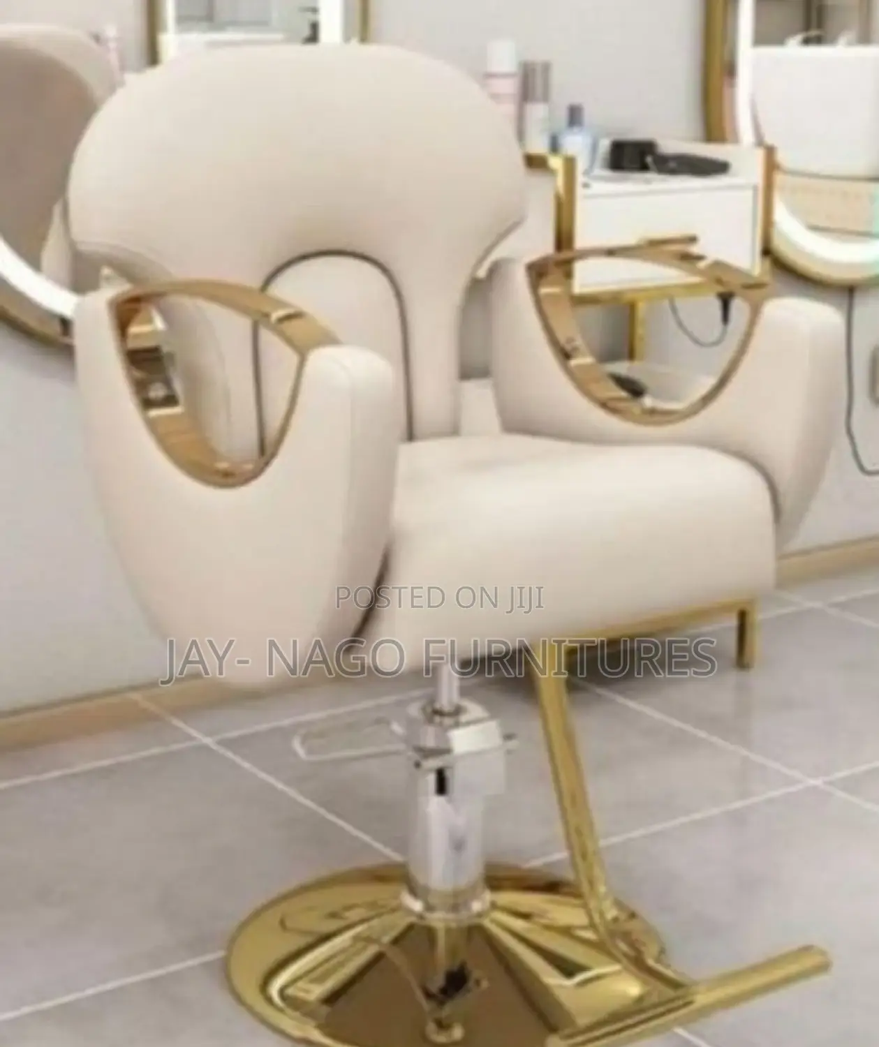 Highly Quality Standard Pure Leather Barbing Chair