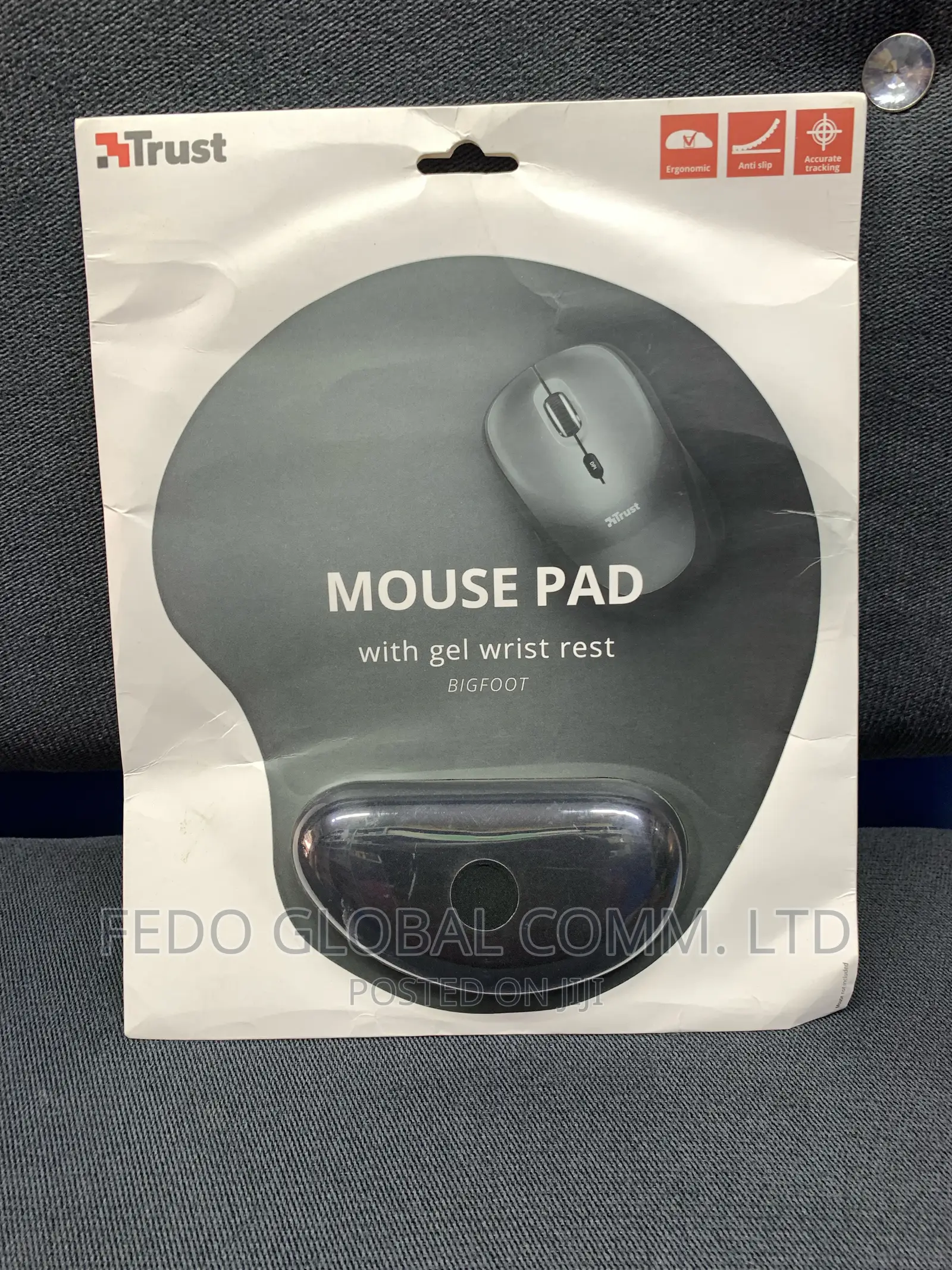 Trust Ergonomic Mouse Pad With Gel Filled Wrist Rest.