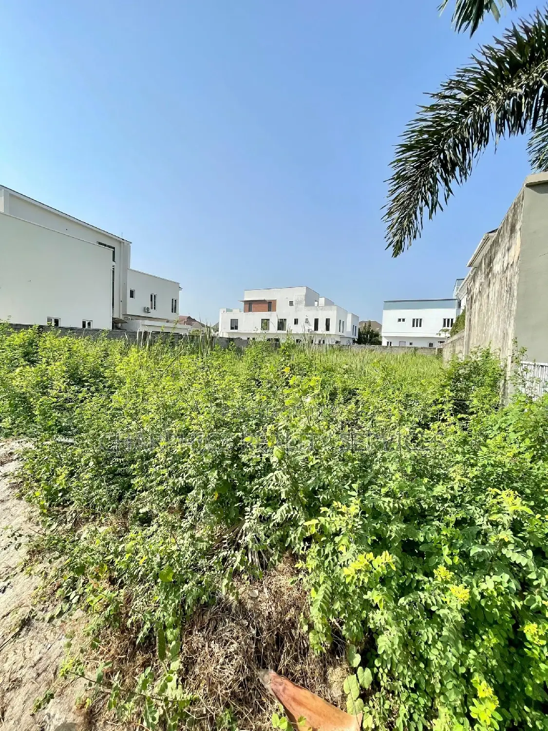 Land for Sale 619sqm Pinnock Beach Estate, Osapa, Lek
