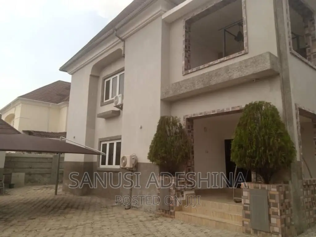Furnished 5bdrm Duplex in Gwarimpa Estate, Gwarinpa for sale