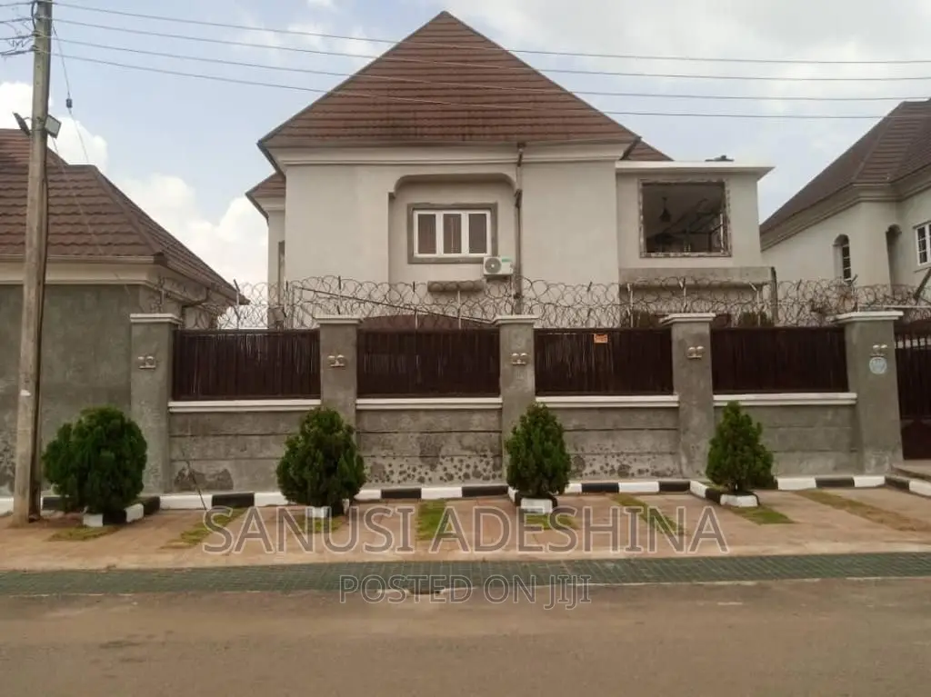 Furnished 5bdrm Duplex in Gwarimpa Estate, Gwarinpa for sale