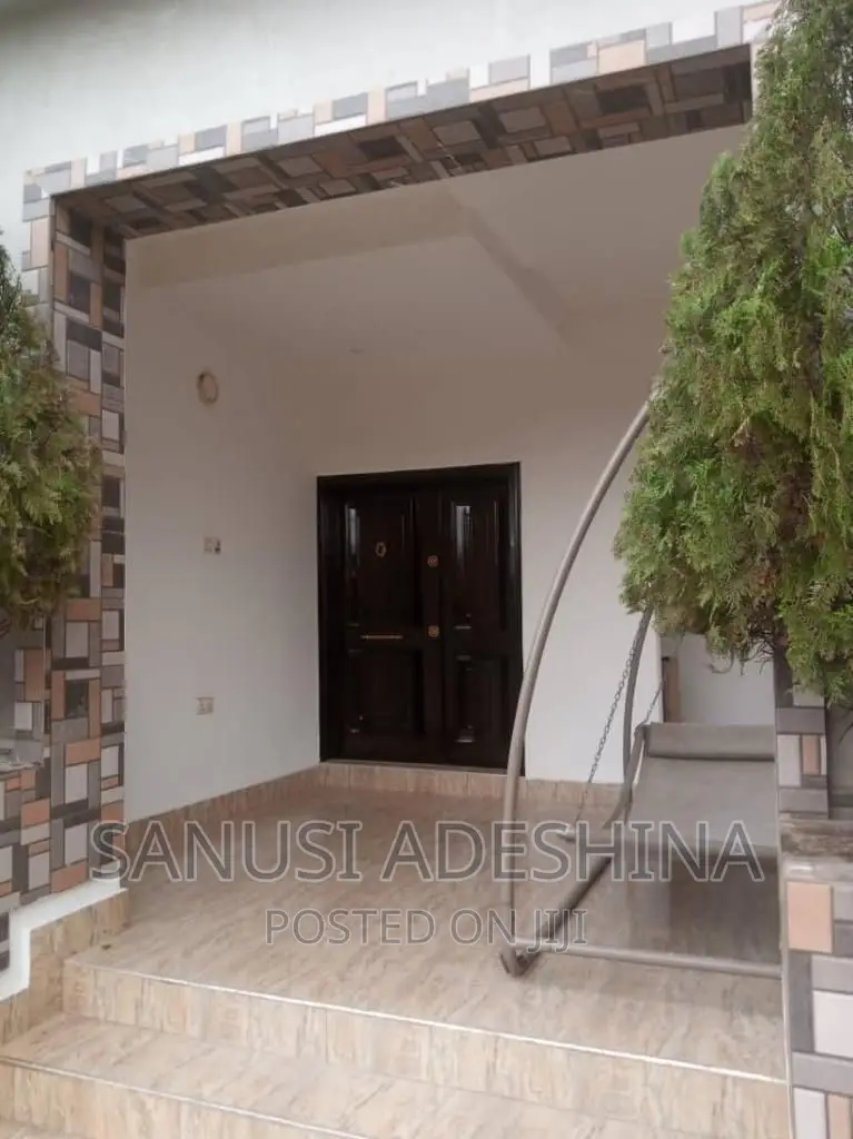 Furnished 5bdrm Duplex in Gwarimpa Estate, Gwarinpa for sale