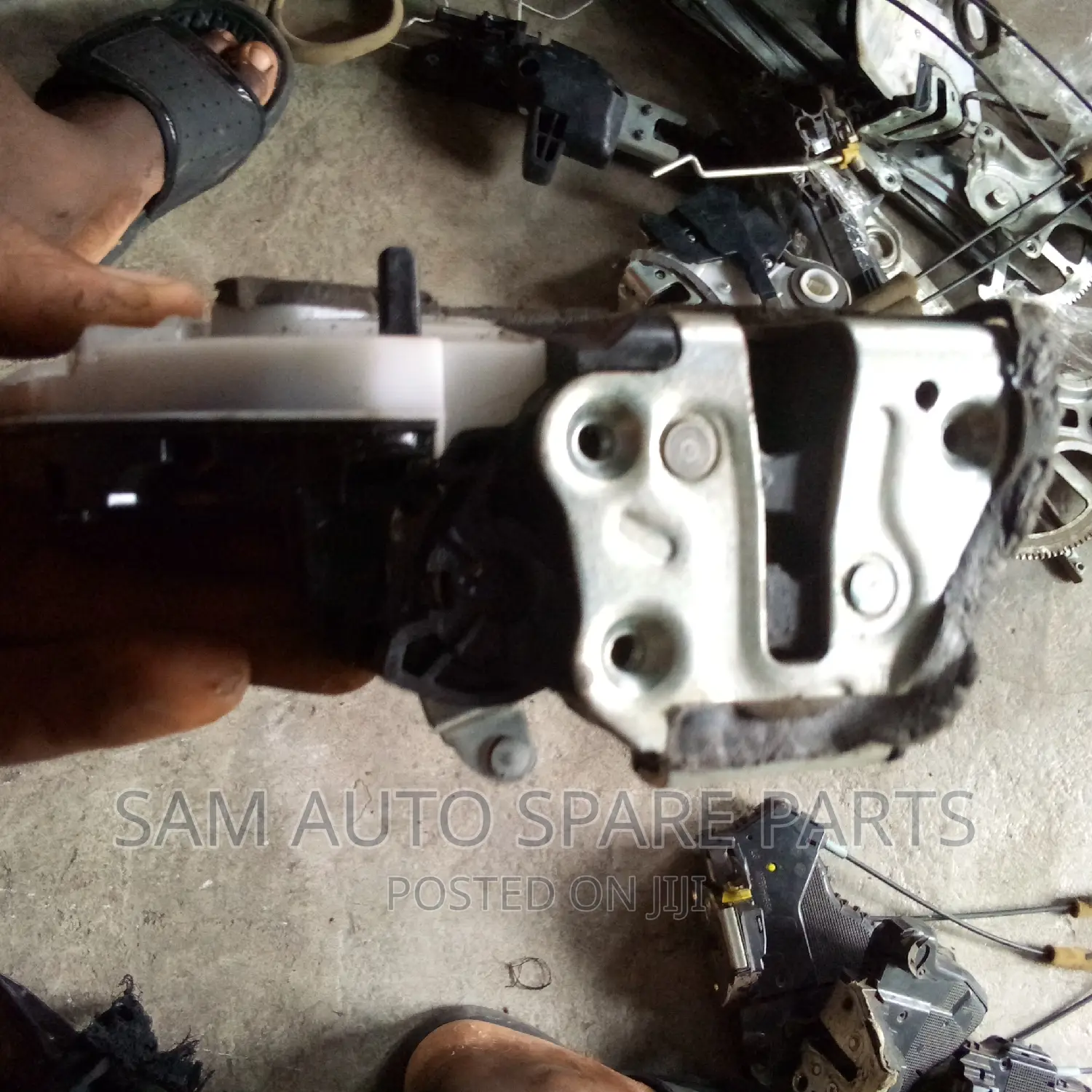 Toyota Highlander Door Catcher Back Right 2015 Model