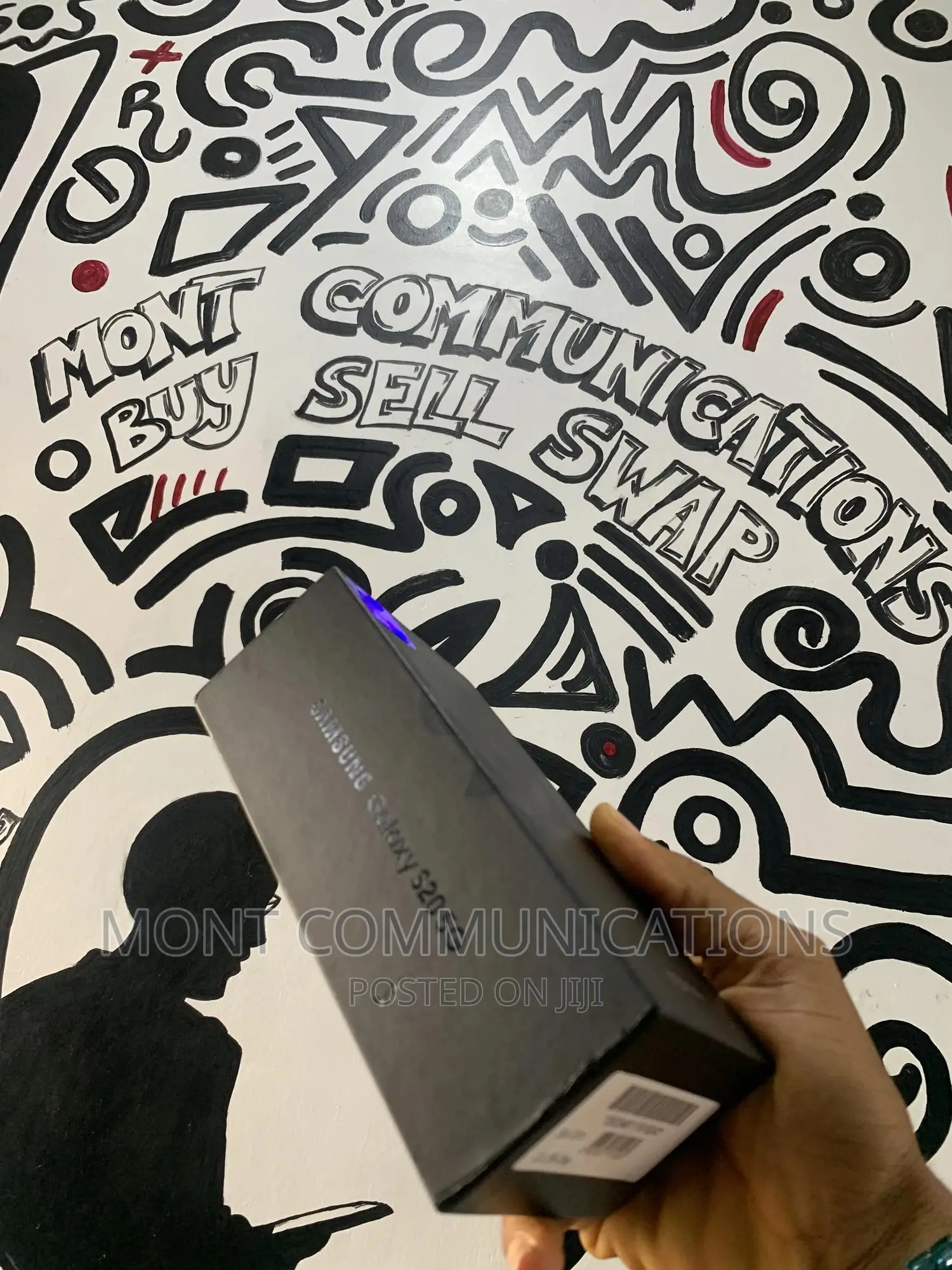 New Samsung Galaxy S20 128 GB Black