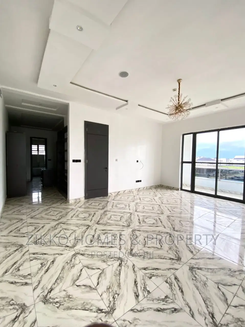 5bdrm Duplex in Ikate, Lekki for sale