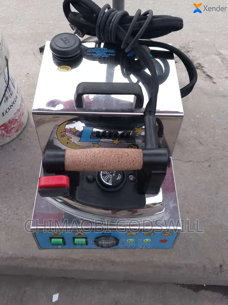 Professional Industrial Steaming Iron for Laundry and Fabric