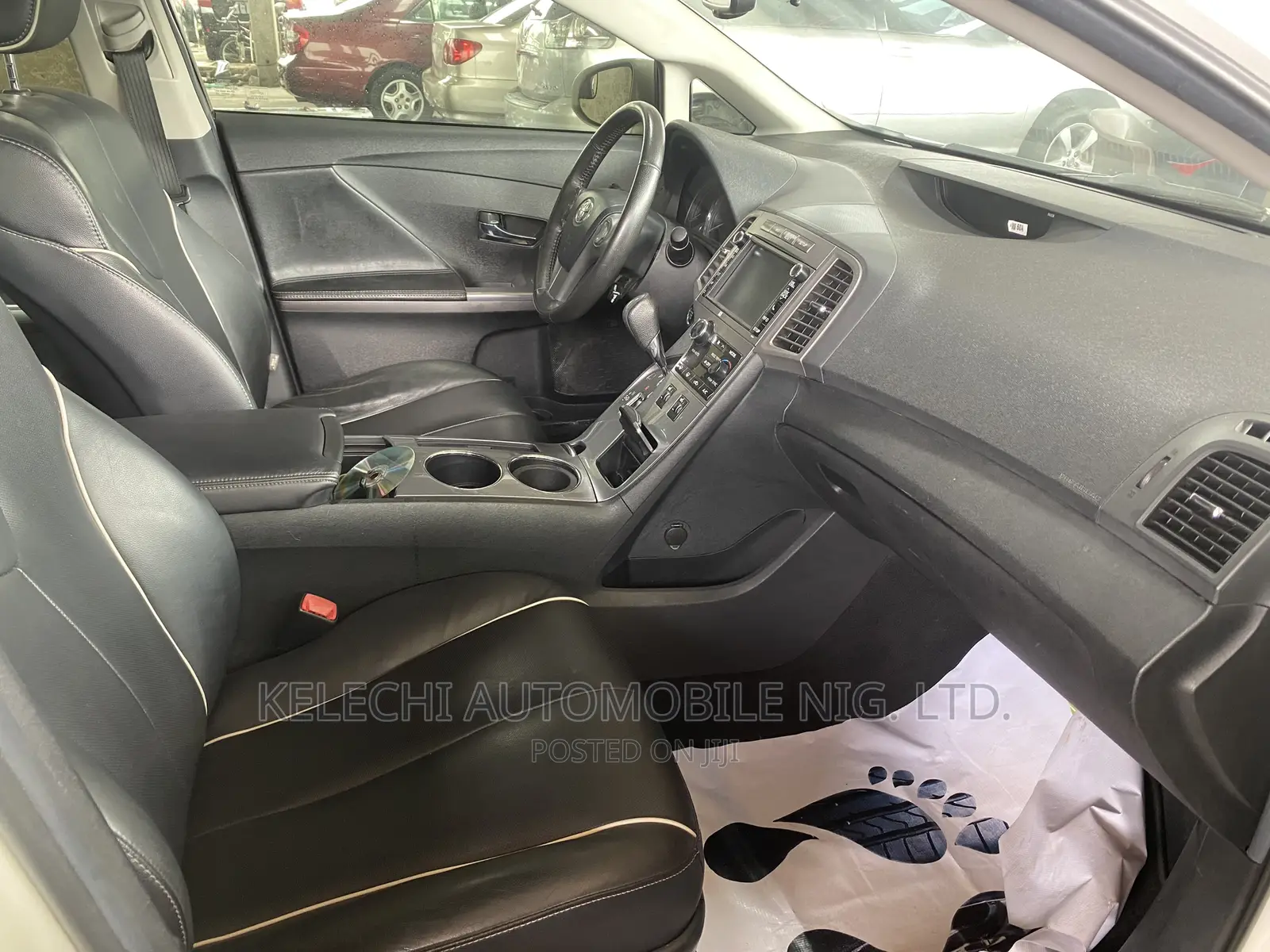 Toyota Venza Limited AWD V6 2013 White