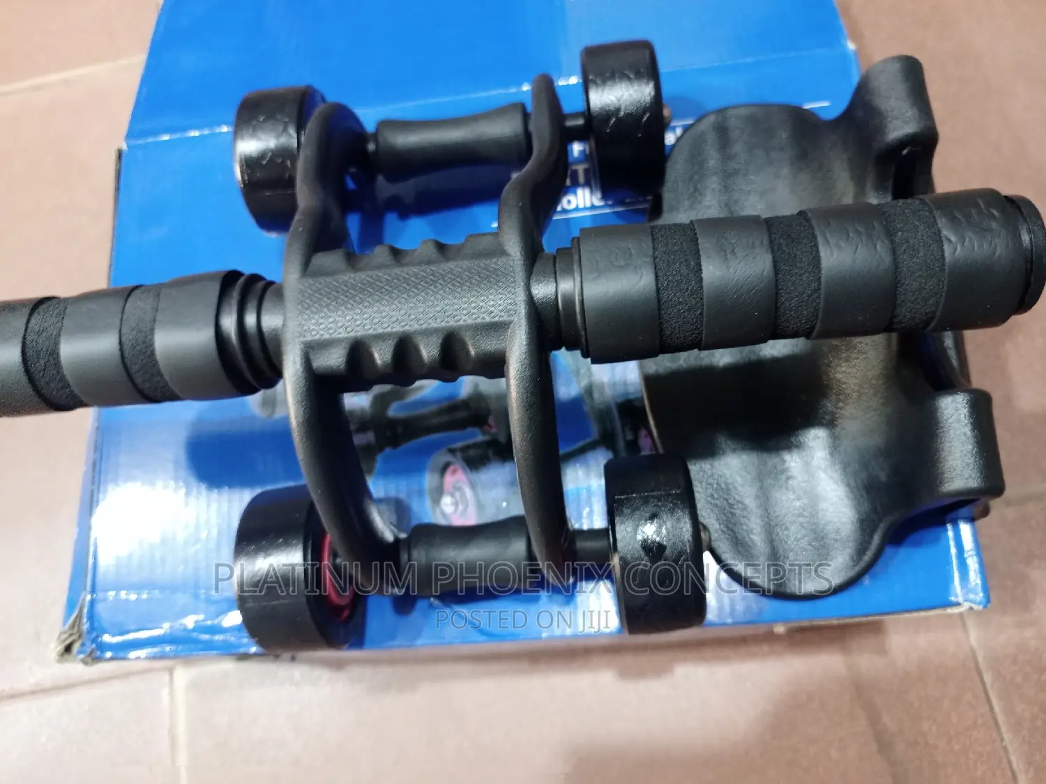 Portable Trainer Ab Roller and Push Up Bar