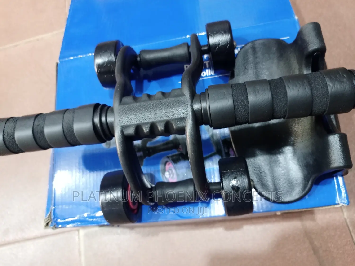 Portable Trainer Ab Roller and Push Up Bar