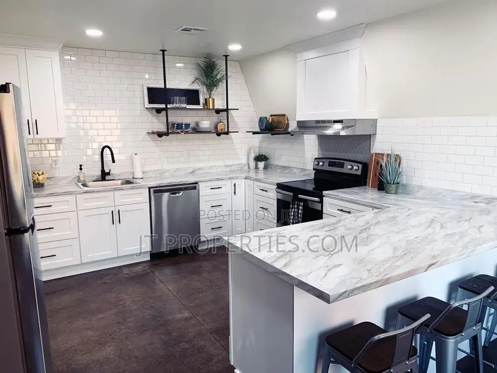 Lux 3bedroom Apartment Garki With Swimming Pool an Snooker