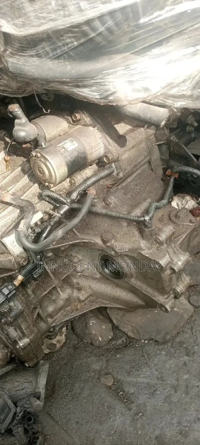 Gearbox For Nissan Altima 2005.