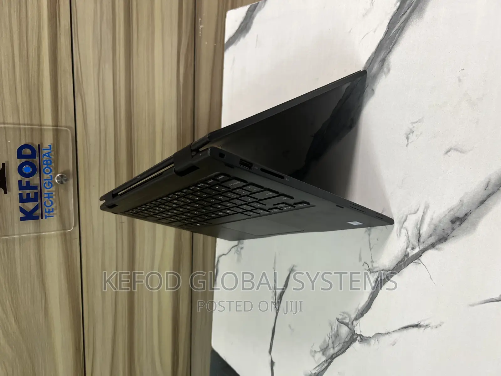 Laptop Dell Latitude 3390 8GB Intel Core I5 SSD 256GB