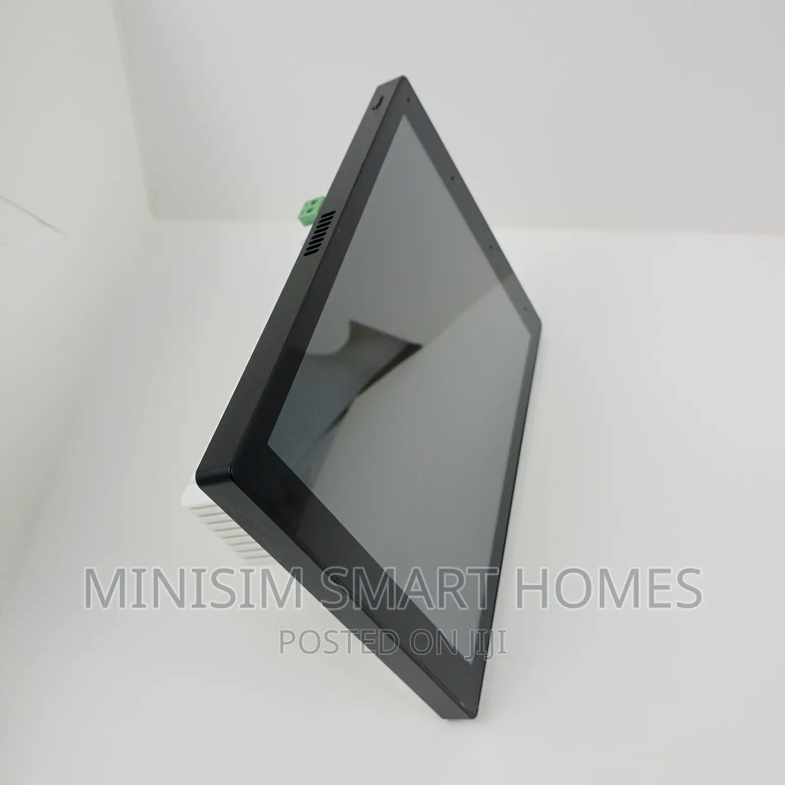 V8 Smart Home Music Amplifier