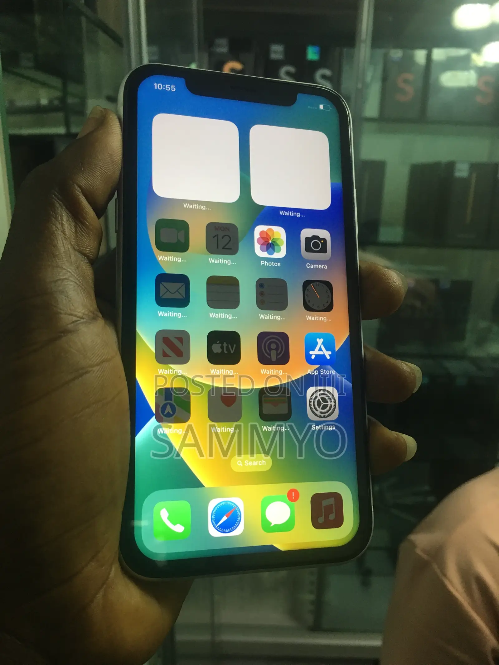 Apple iPhone XR 64 GB White