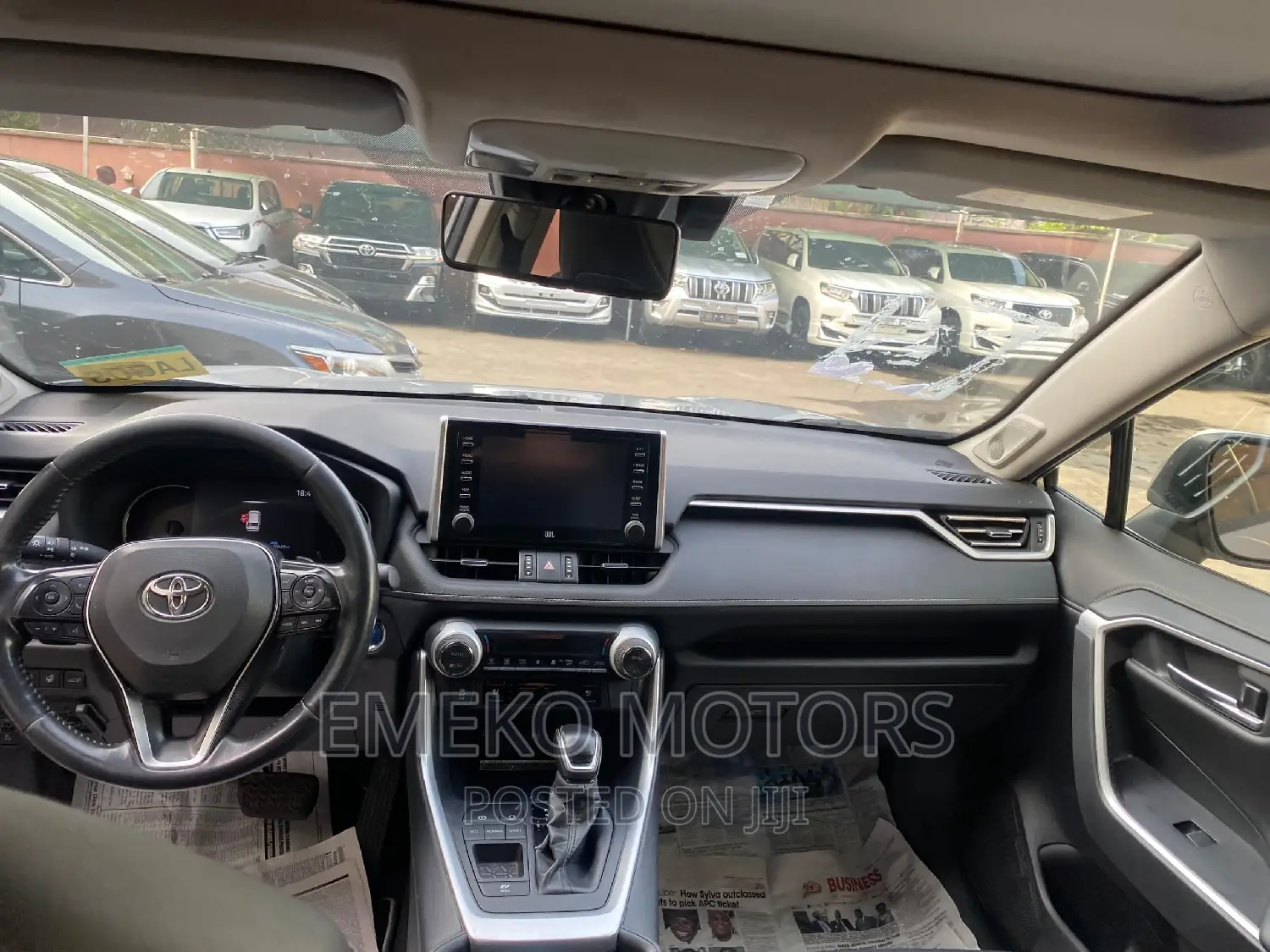 Toyota RAV4 Limited 2022 Silver